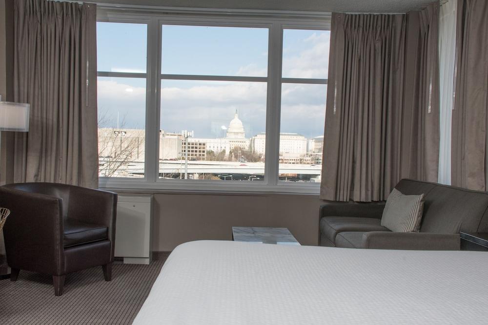 Capitol Skyline Hotel Washington Bagian luar foto