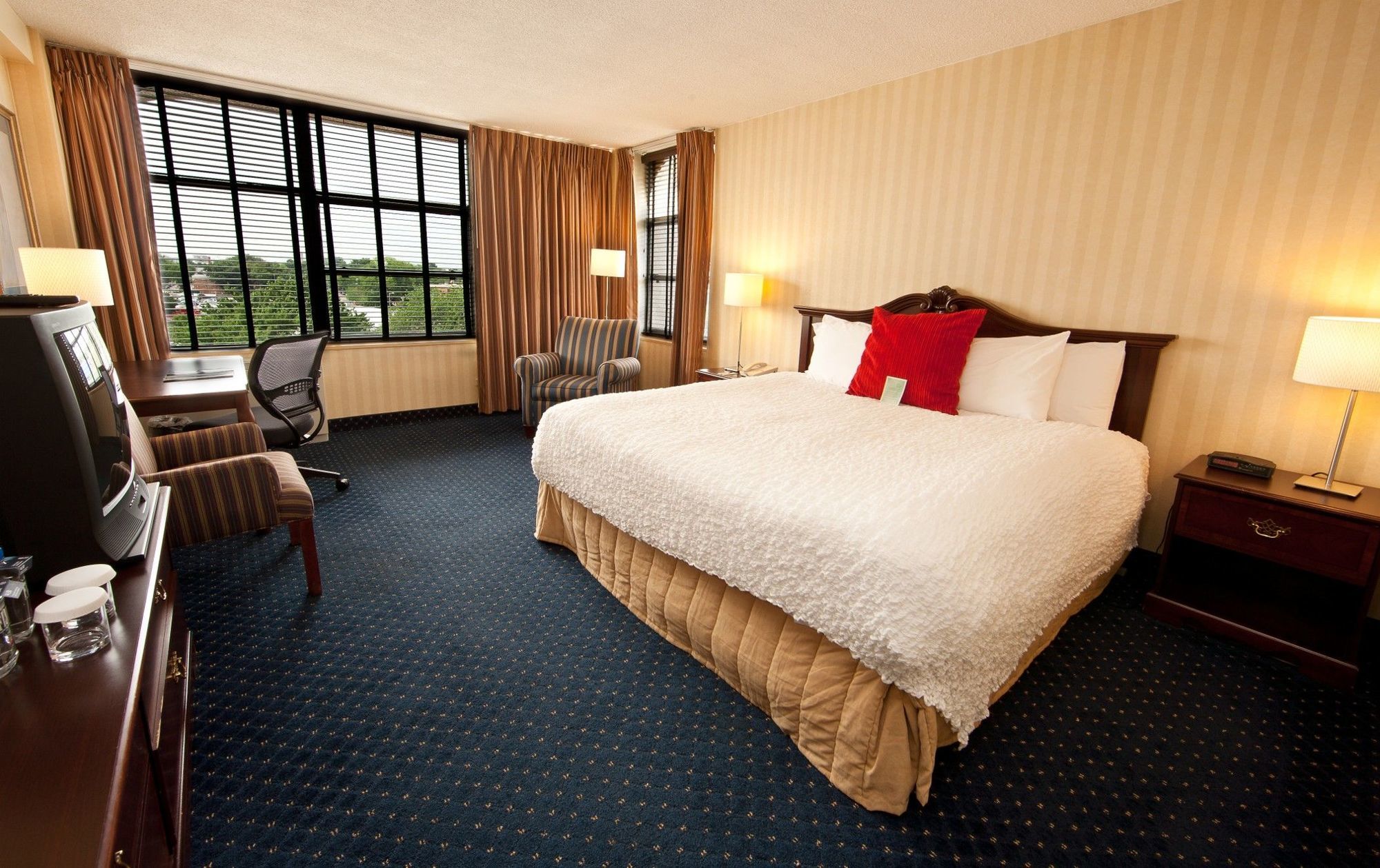 Capitol Skyline Hotel Washington Bagian luar foto